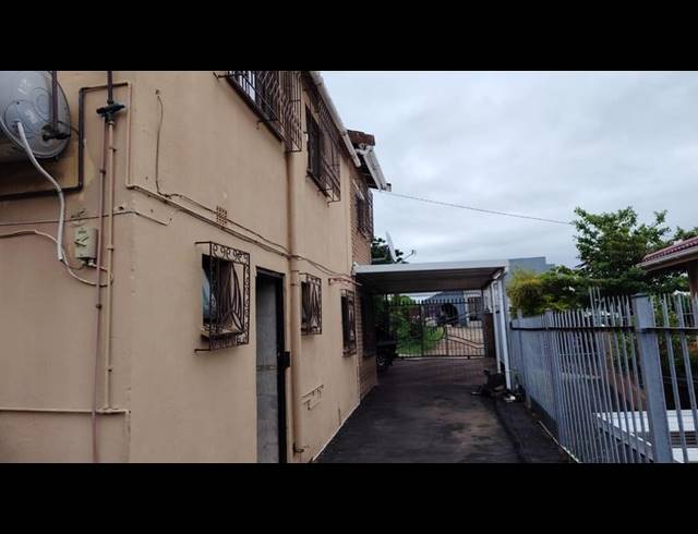 3 BEDROOM PROPERTY TO RENT IN MONTFORD